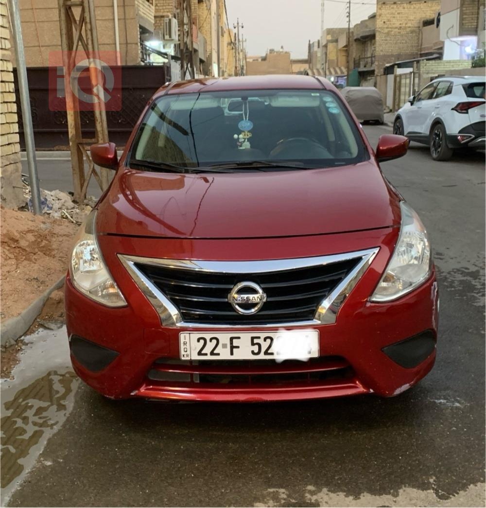 نیسان ڤێرسا